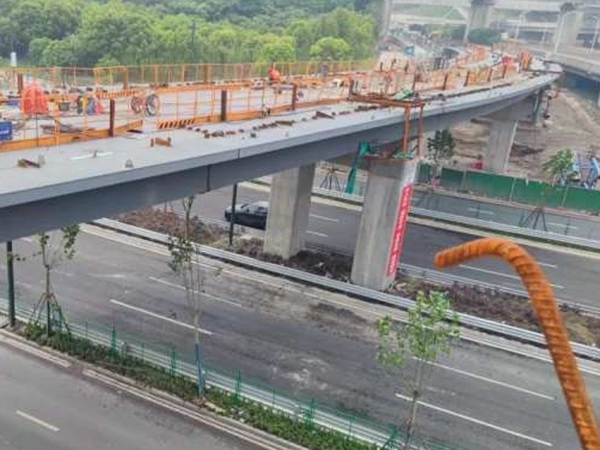 广东清远钢箱梁厂家 钢箱梁桥制作与安装全流程详解